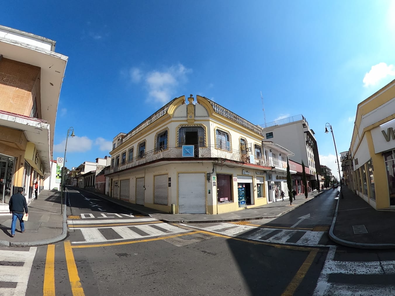 Estudiantes ICEC en campus Orizaba